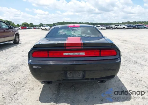 2014 Dodge Challenger Rallye Redline from USA, damaged, VIN 2C3CDYAG2EH100149